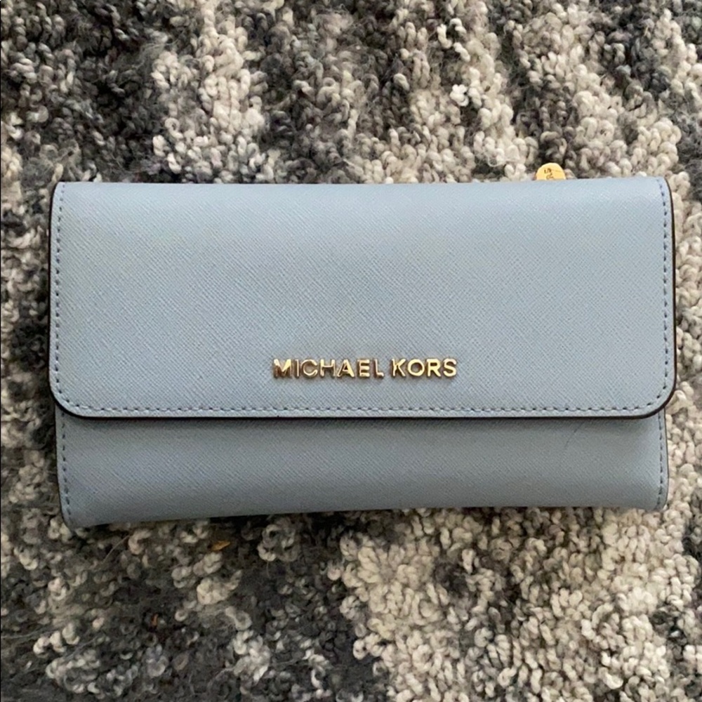 Michael Kors Slim TriFold Wallet